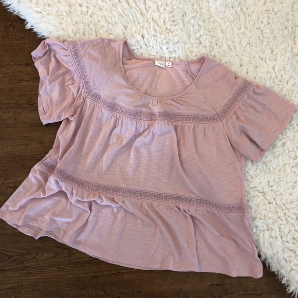 Pale dusty rose flowy short sleeve shirt from GAP - Picture 1 of 5